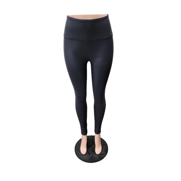 Spanx Women's‎ Faux Leather Leggings Black Size Medium - Picture 3 of 15